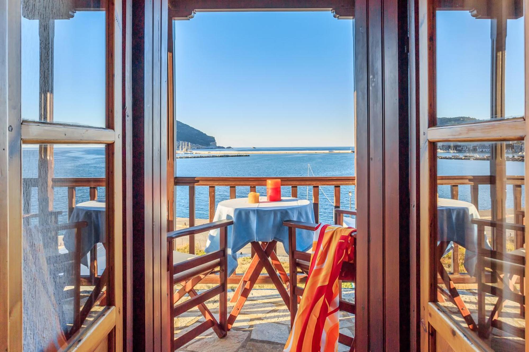 Nikolaos Studios Apartments Skópelos Eksteriør bilde