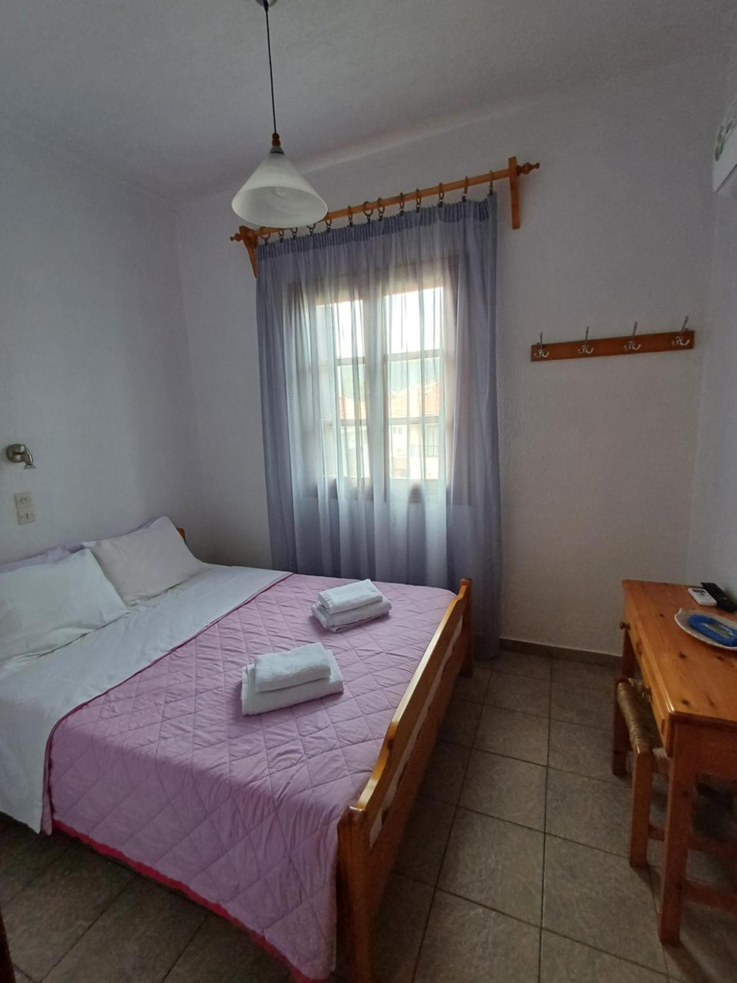 Nikolaos Studios Apartments Skópelos Eksteriør bilde