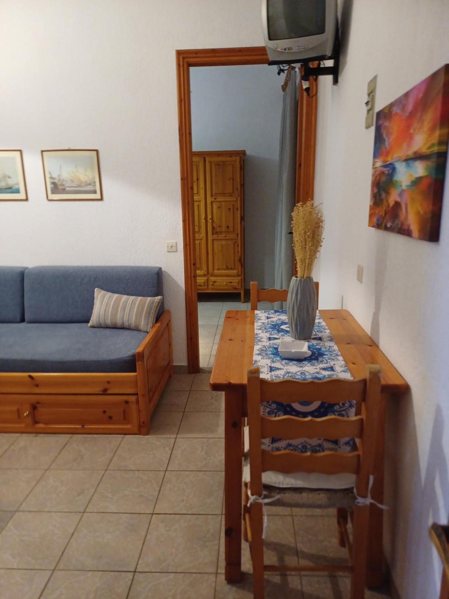 Nikolaos Studios Apartments Skópelos Eksteriør bilde